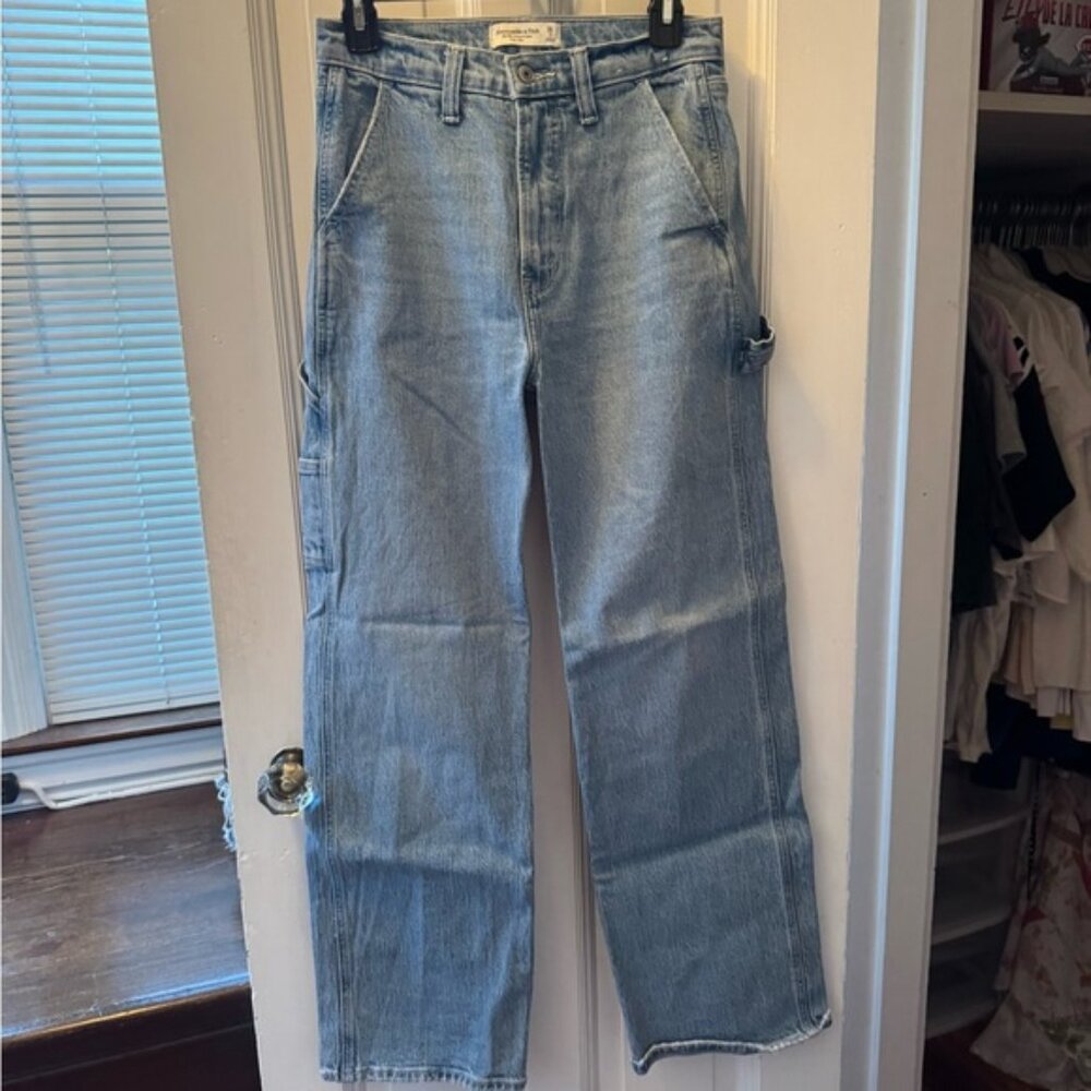 Abercrombie & Fitch 90s Relaxed Carpenter Jeans